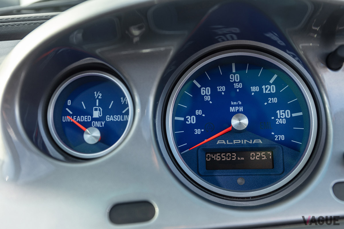 26万3750ユーロ（邦貨換算約3300万円）で落札されたBMWアルピナ「ロードスターV8」（C）2021 Courtesy of RM Sotheby's