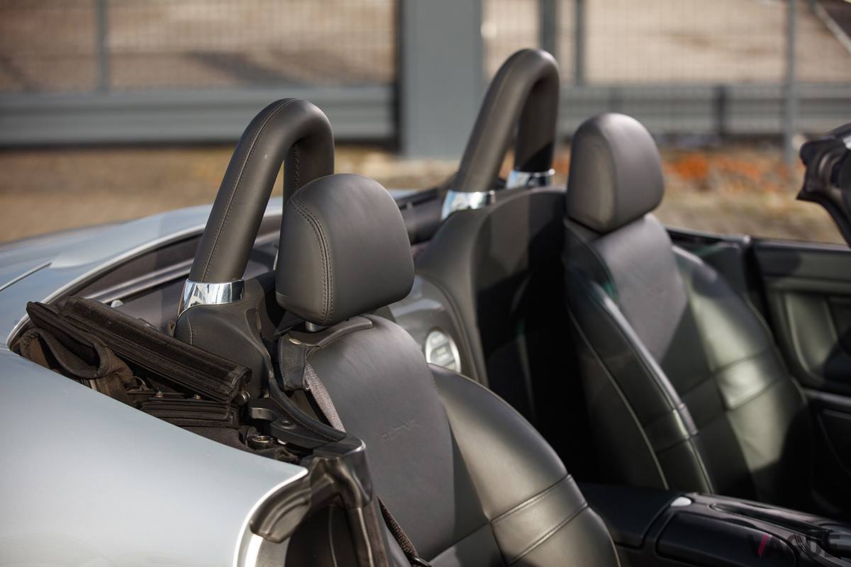 26万3750ユーロ（邦貨換算約3300万円）で落札されたBMWアルピナ「ロードスターV8」（C）2021 Courtesy of RM Sotheby's