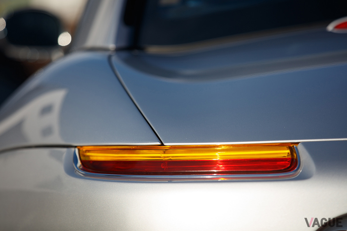 26万3750ユーロ（邦貨換算約3300万円）で落札されたBMWアルピナ「ロードスターV8」（C）2021 Courtesy of RM Sotheby's