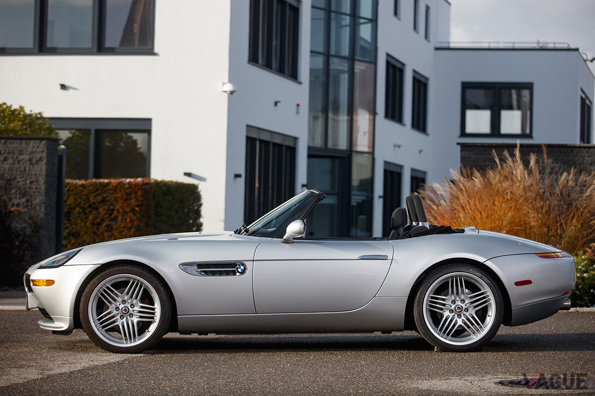 26万3750ユーロ（邦貨換算約3300万円）で落札されたBMWアルピナ「ロードスターV8」（C）2021 Courtesy of RM Sotheby's