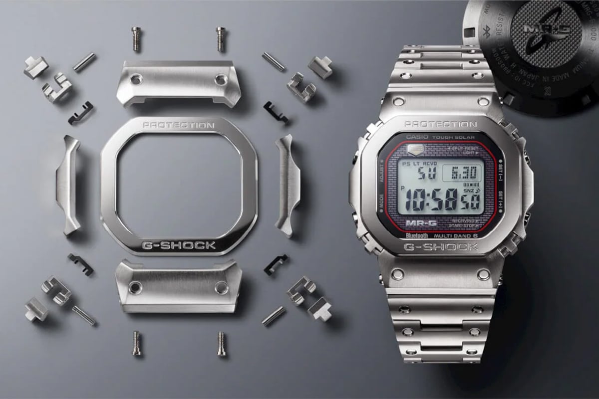 CASIO「MRG-B5000D」