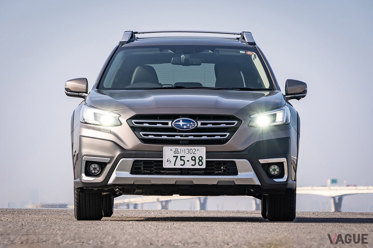 2020年の北米マーケットへの投入から遅れること約2年。エンジンや先進安全装備が日本向けにローカライズされたアウトバックは、日本市場におけるスバルのフラッグシップモデルだ