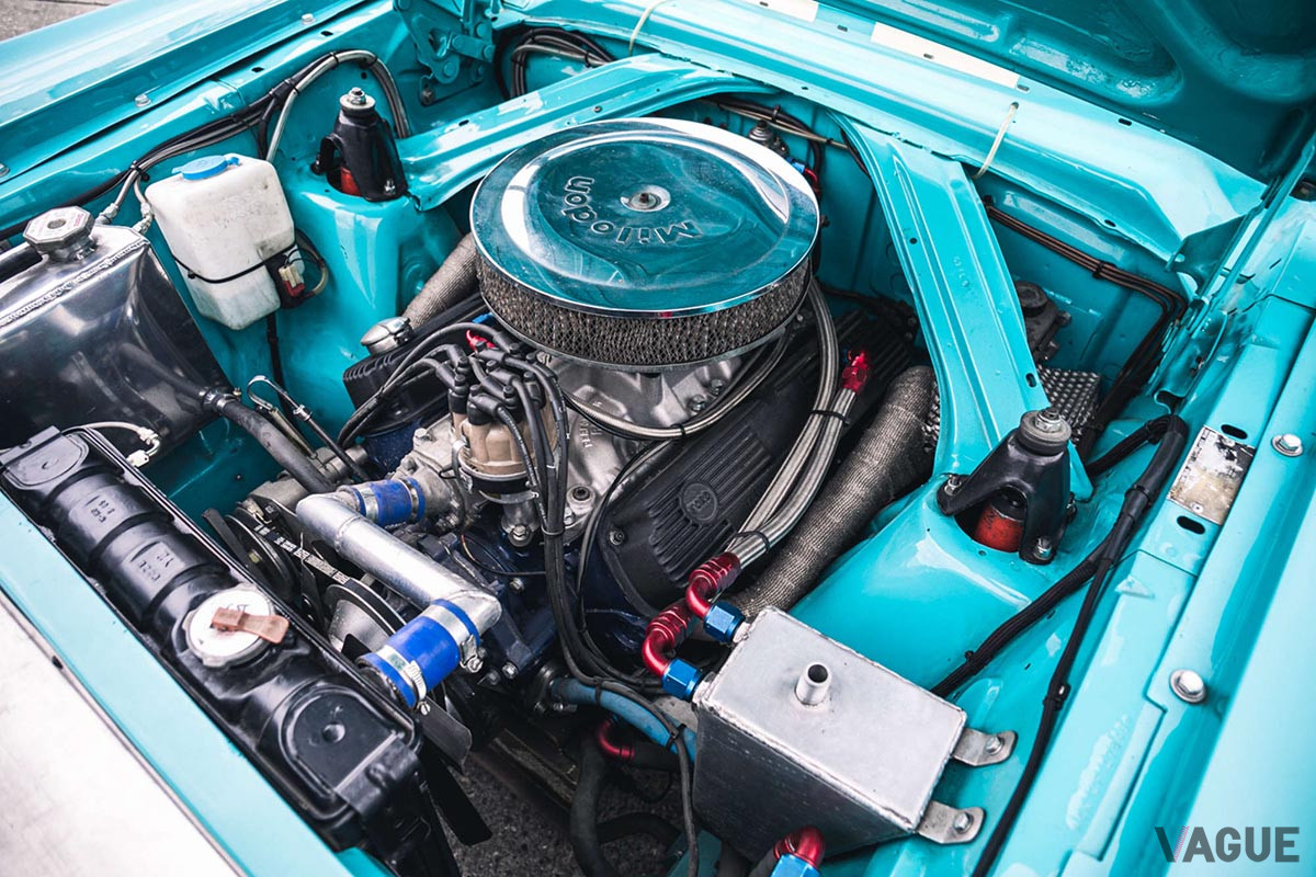 約850万円で落札されたフォード「ファルコン FIA レースカー」。元オーナーは、ローワン・アトキンソン卿だ（C）Silverstone Auctions Limited 2021