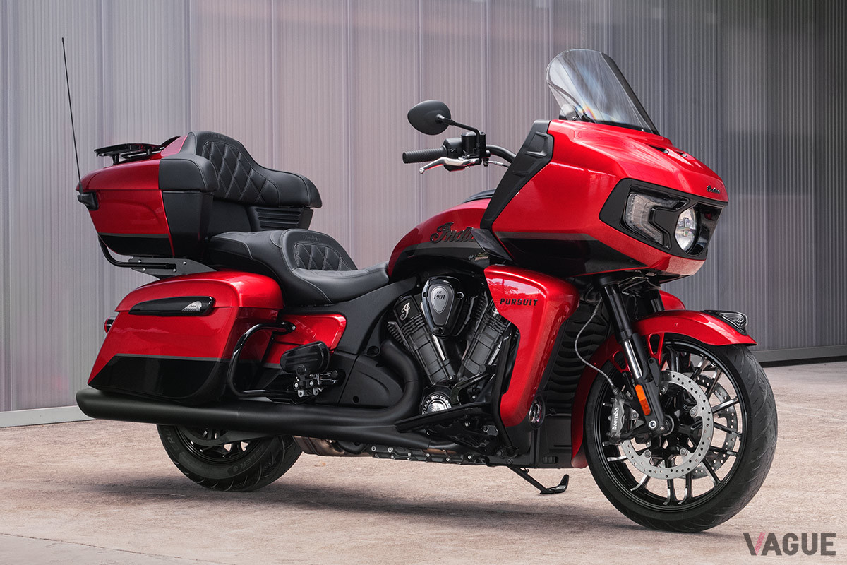 インディアンモーターサイクルのラインナップでもっとも高機能かつ高性能なツーリングモデルに仕上がっている