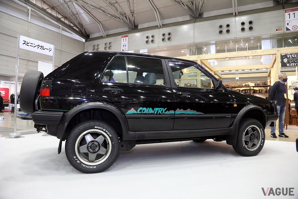 駆動システムはビスカスカップリングを用いたフルタイム4WD