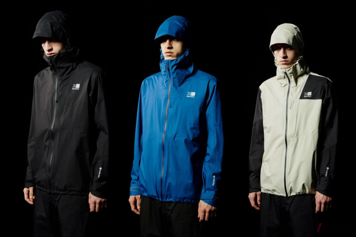 カラーラインナップは左からブラック、ロイヤルブルー、シルバーグレーの3種類