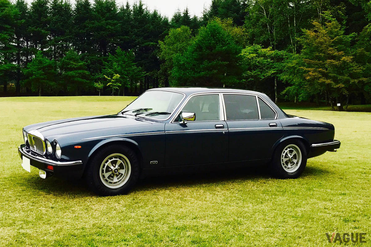 デイムラー・ダブルシックス（C）武田公実