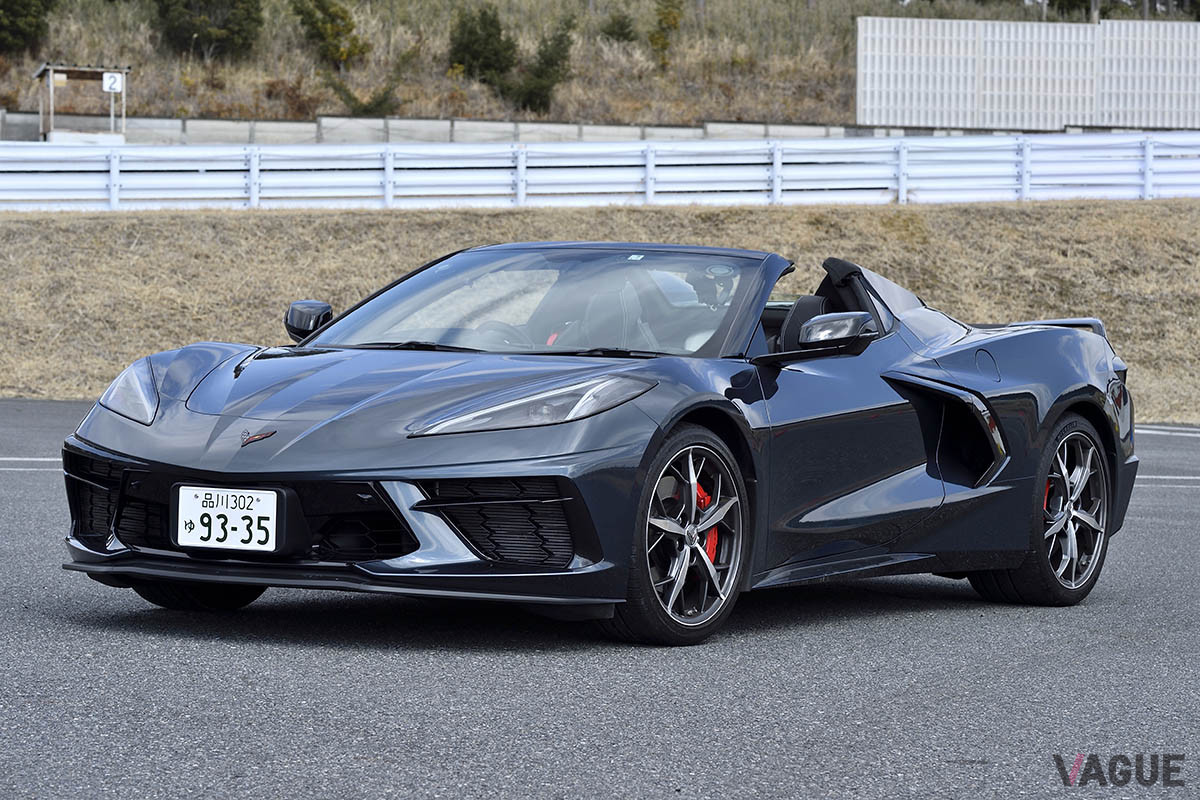 「コルベット・コンバーチブル」の車両価格（消費税込）は、1650万円