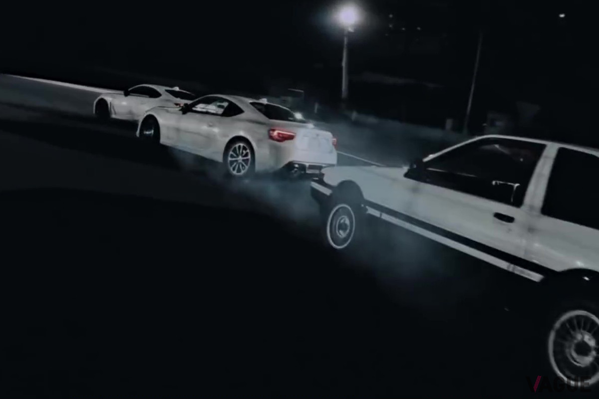 「GR86」、「GT86」、「AE86」の3台によるドリフト走行シーン（C）TOYOTA GAZOO Racing（YouTube）