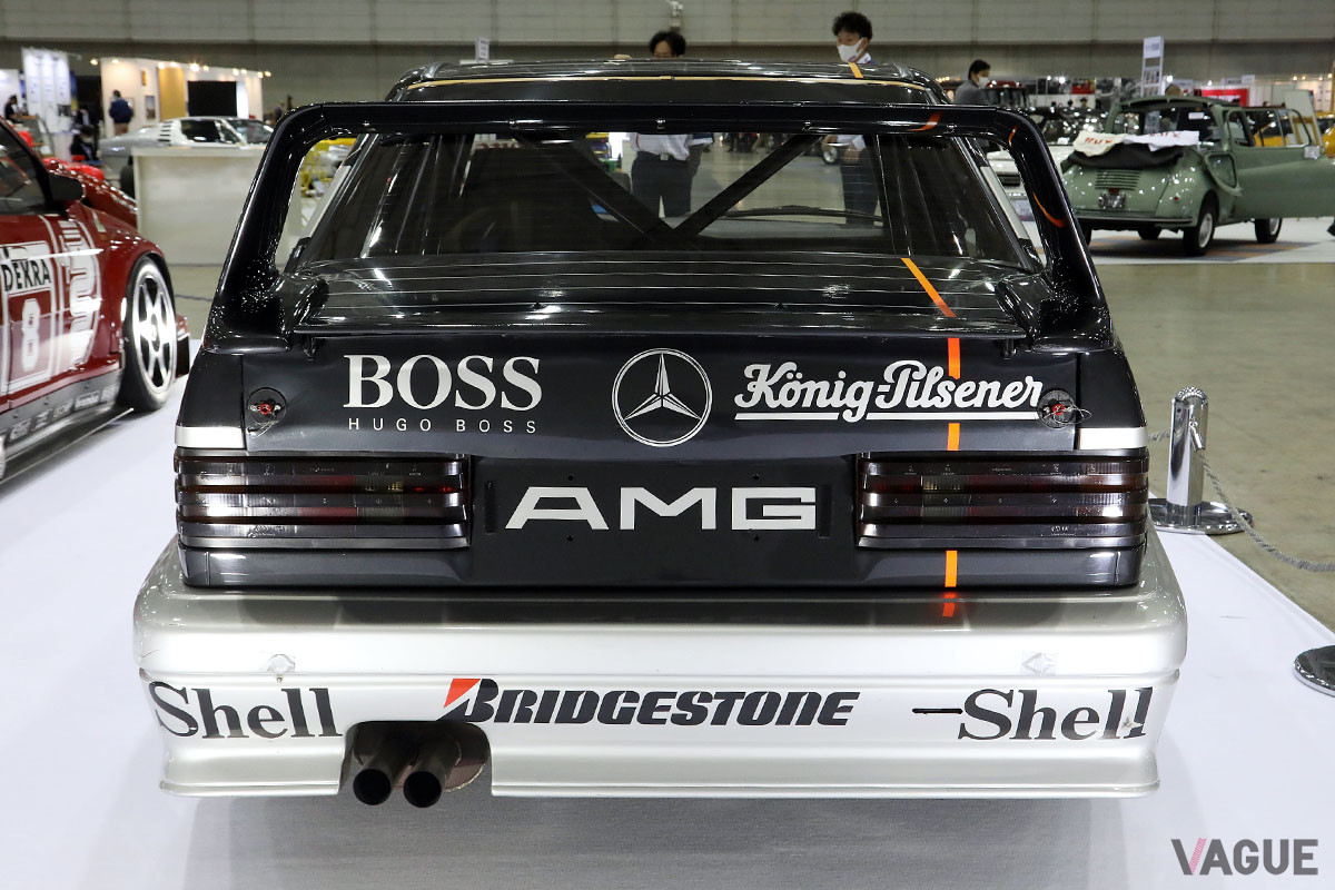 「物干し台」ともいわれたリアウイング