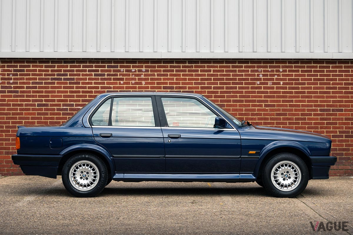 約120万円で落札された1988 BMW「325iX」（C）2021 Courtesy of RM Sotheby's