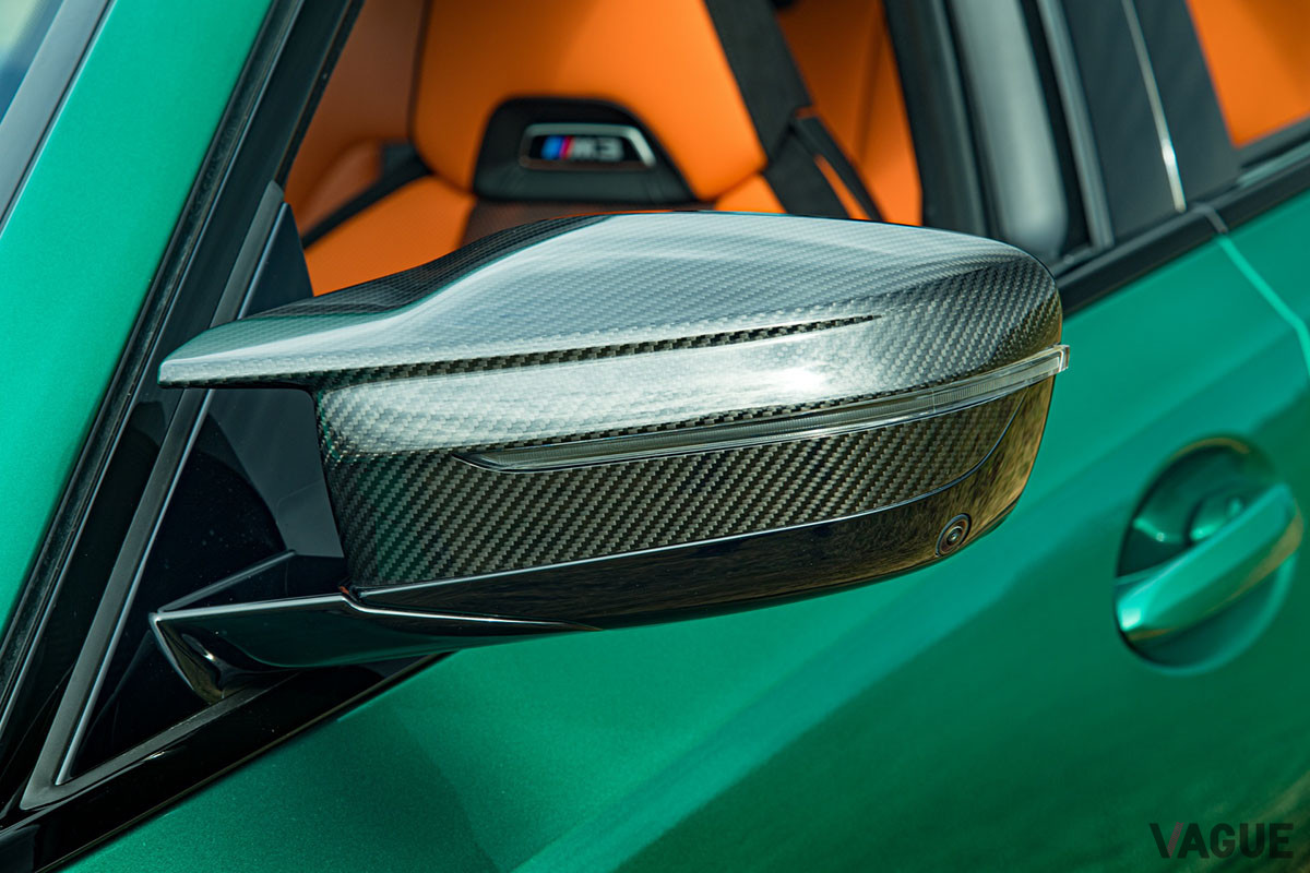 E36型M3から、ドアミラーは通常モデルとは異なるエアロダイナミクスを考慮したデザインを採用