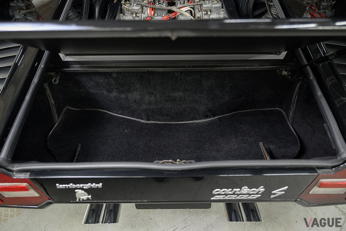 63万2500ドル（邦貨換算約8100万円）で落札されたランボルギーニ「カウンタックLP5000S」（C）2022 Courtesy of RM Auctions