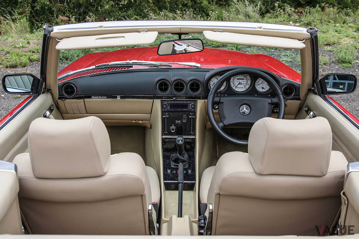 足回りの改良だけでなく、ステアリングフィールにも改良が施されているという（C）SL SHOP