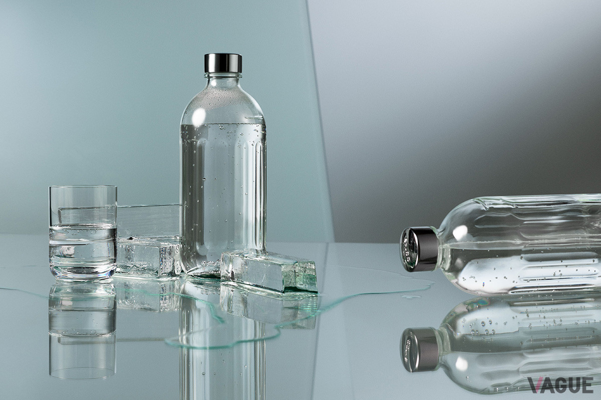 一般的に、ソーダサーバーのボトルはプラスチック製のものが多いが、本機では蓋つきのガラス製ボトルを用意する