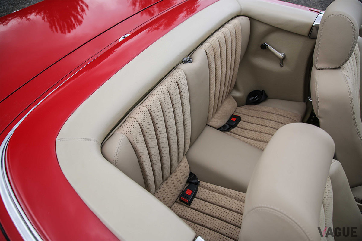 ナッパレザーやアルカンターラを用い、ラグジュアリーさを演出している（C）SL SHOP