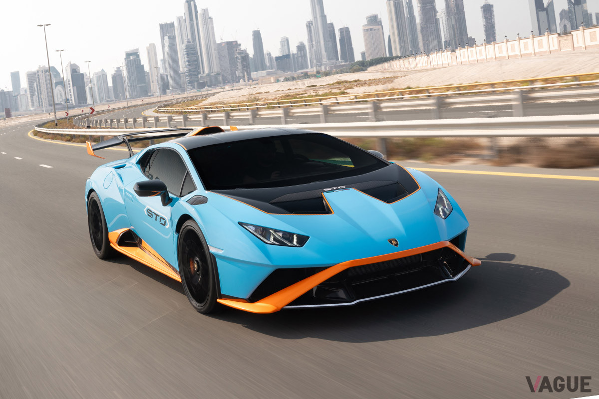 ウラカンの次期モデルはハイブリッドの予定だ