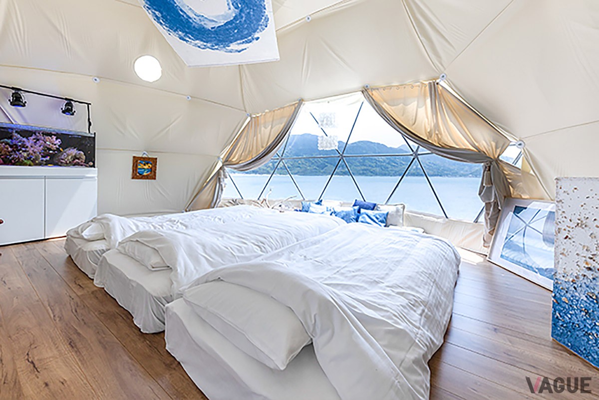 4つのグランピングドームテントは、「Retreat Bali」、「Floating Art」、「Gran Blue」、「Rain Forest」と、それぞれ異なるコンセプトで設計されている