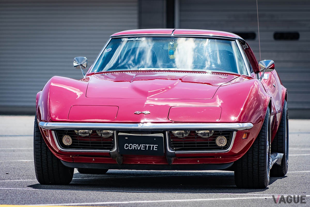 3代目の“C3”は1968年に登場。大きくふくらんだ前後フェンダーや“アイアンバンパー”など、迫力満点のエクステリアが印象的