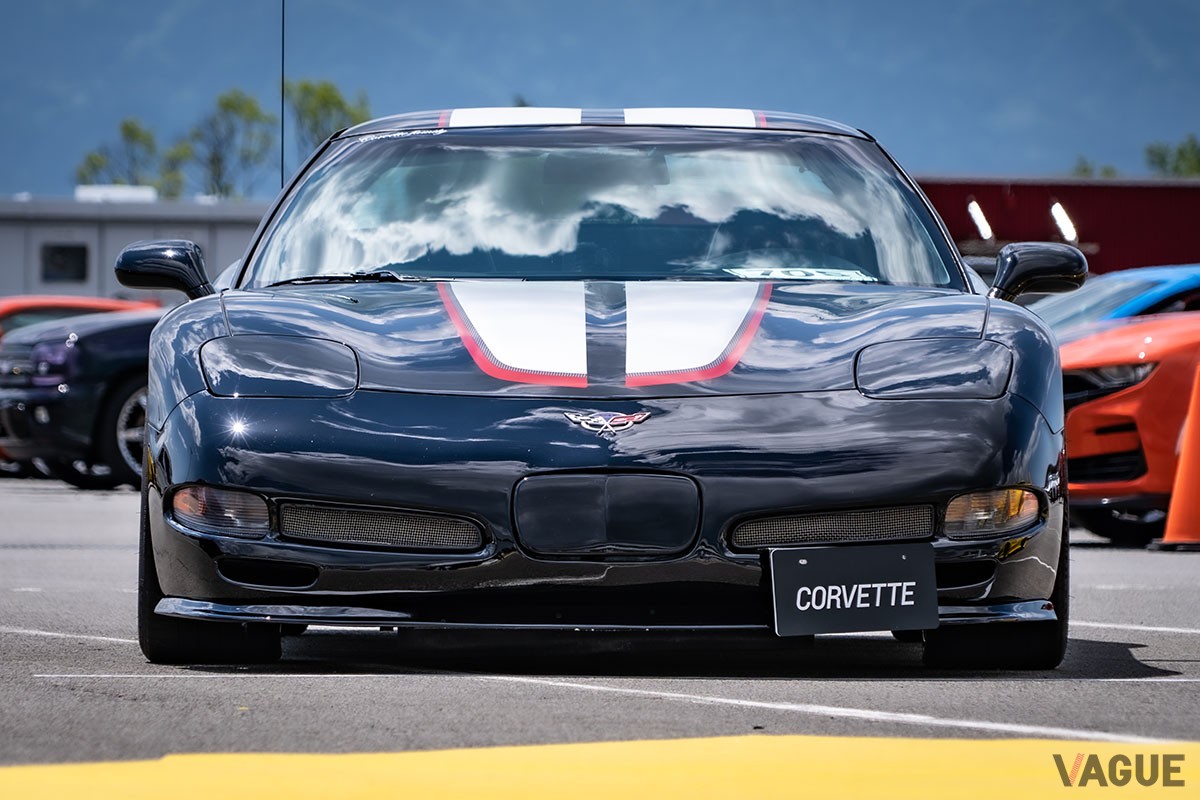 1997年に登場した“C5”は、一体成型シャシーとなり高剛性化を実現。ホイールベースがさらに切り詰められ、コーナリング性能もアップしました