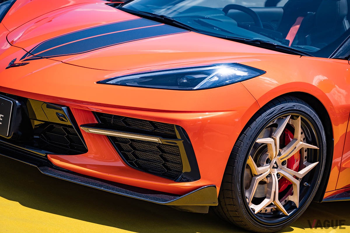 コンクールデレガンスで1位に輝いた“C8”は、ホイールやフロントスポイラーなど自慢のカスタムを施していました