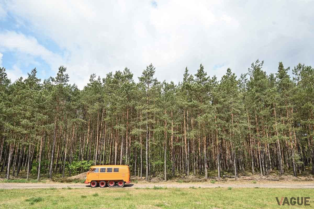 VWタイプIIベースの8輪車「ハーフトラック・フォックス」