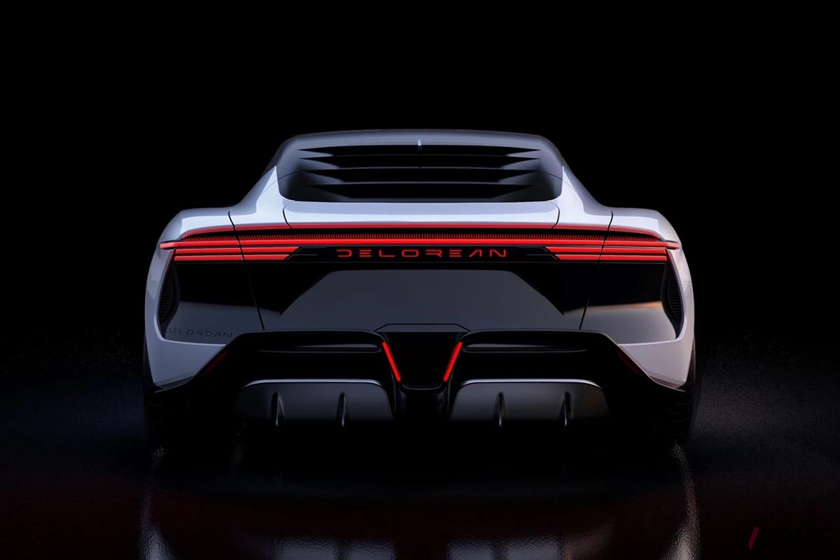 デロリアン・アルファ5