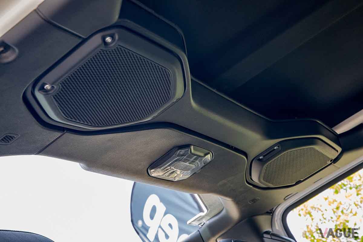 ジープ新型「グラディエーター」のインテリア