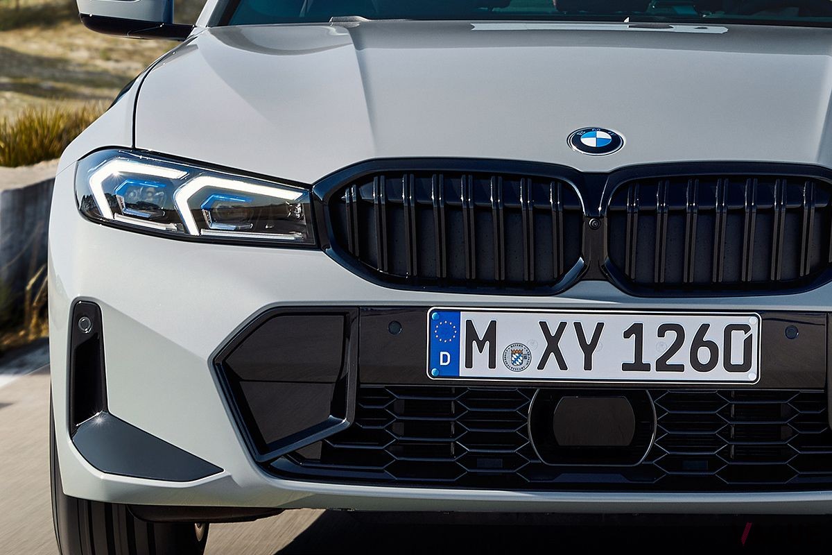 BMW改良新型「3シリーズセダン」