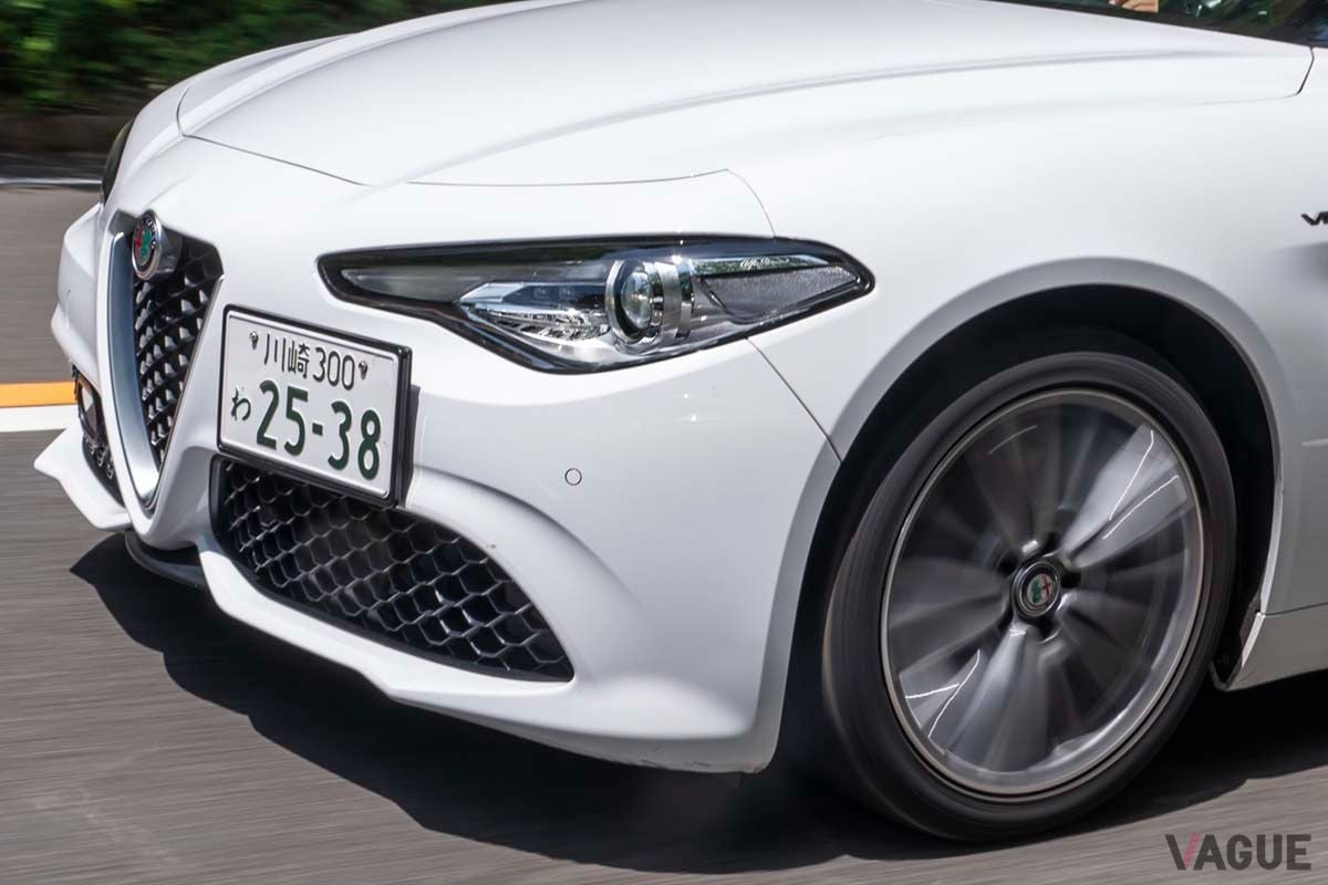 グッドイヤー「イーグルF1スーパースポーツ」を装着したアルファロメオ「ジュリア」