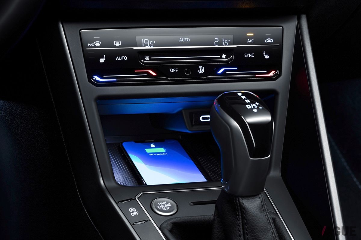 VW改良新型「ポロ」のインテリア