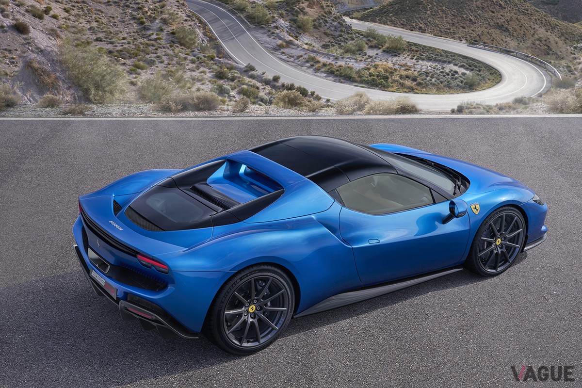 フェラーリ新型「296GTS」