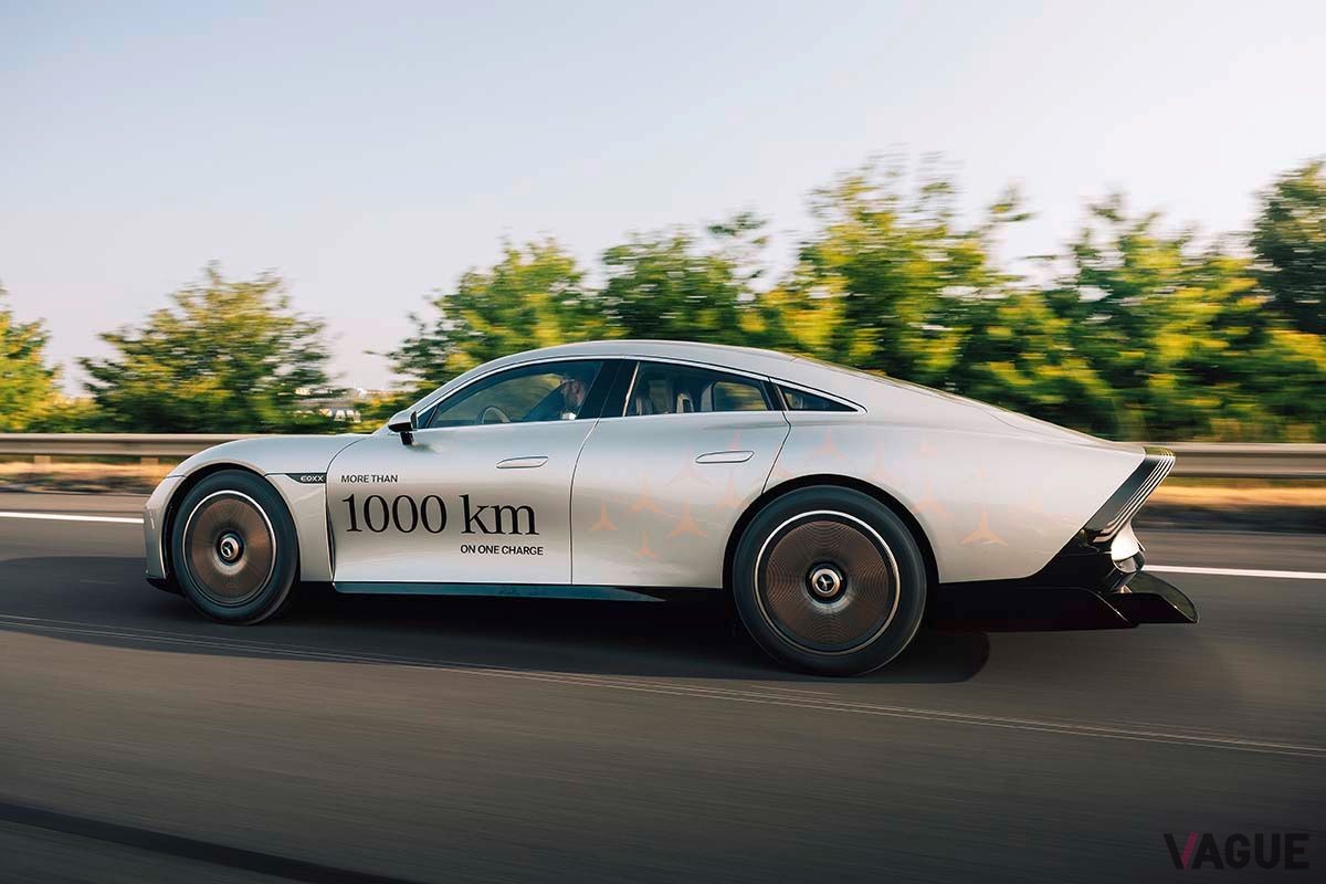 1充電での航続距離1202kmを達成したメルセデス・ベンツ「ヴィジョンEQXX」