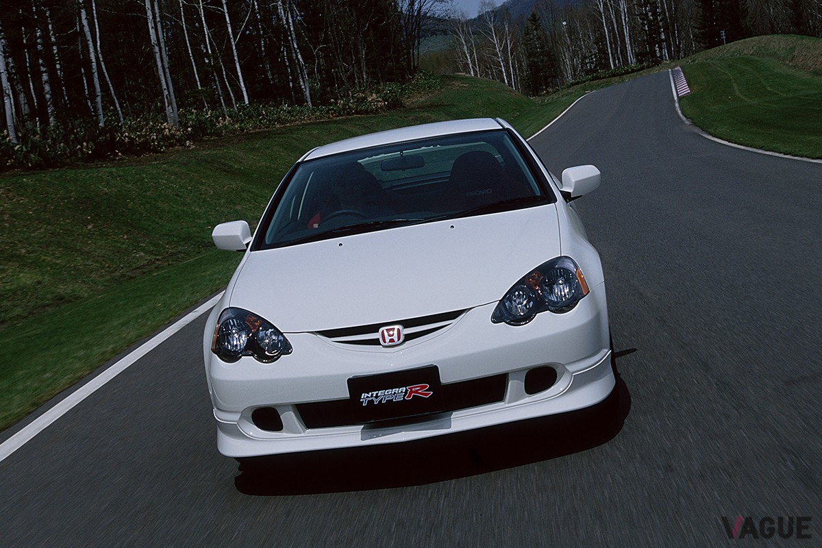 2001年7月2日に発表されたホンダ2代目「インテグラタイプR」