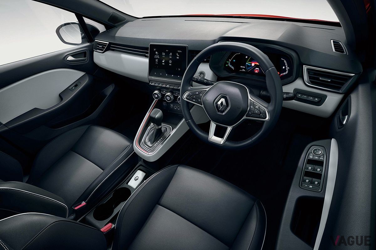 ルノー「ルーテシアE-TECHハイブリッド」のインパネ