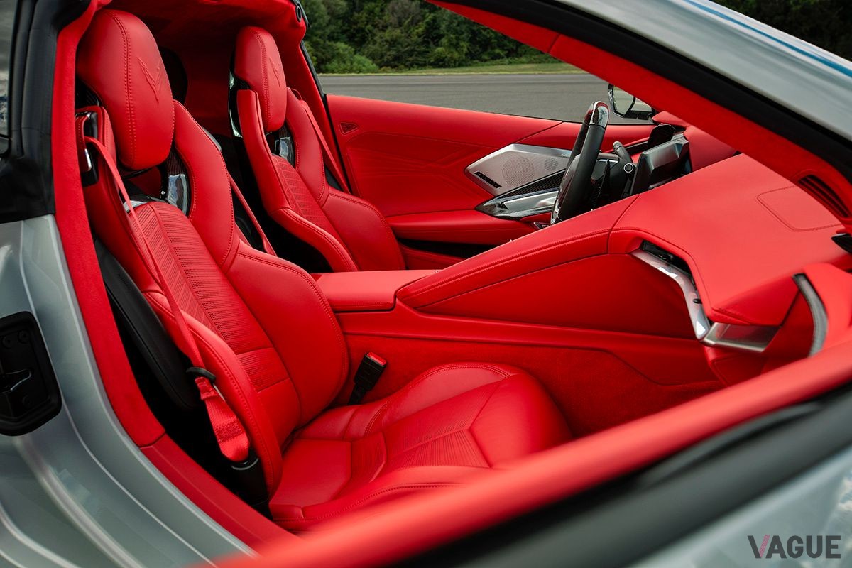 シボレー新型「コルベットZ06」のシート