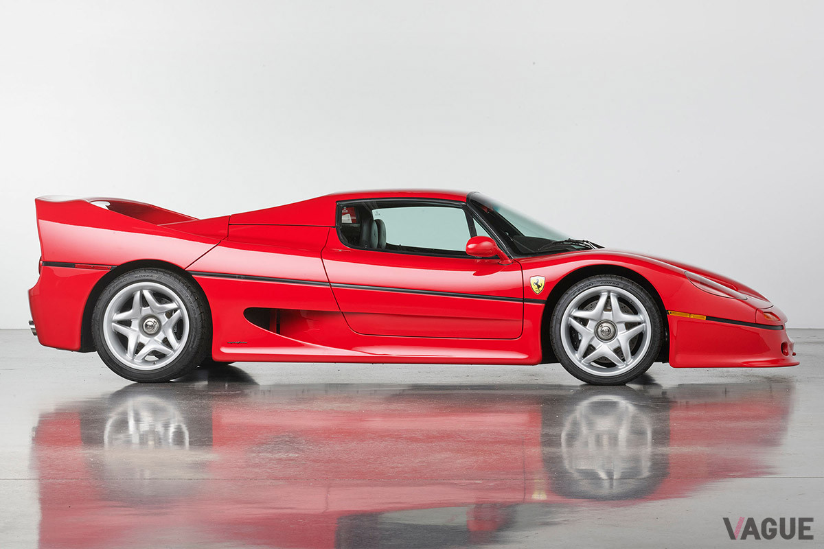 約4億1000万円で落札されたフェラーリ「F50」（C）2021 Courtesy of RM Sotheby's
