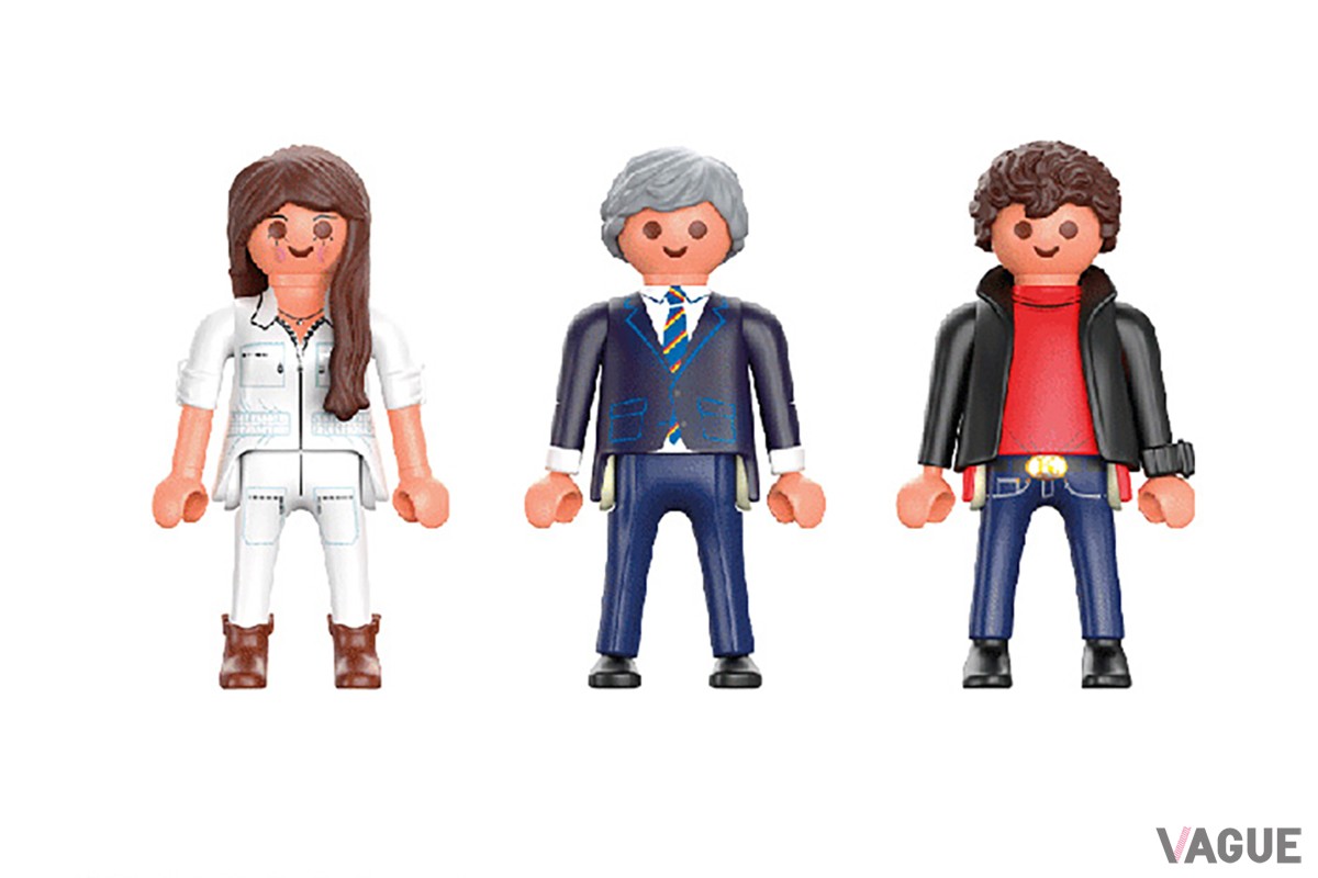 マイケル、ボニー、デボンのフィギュアが付属（C）Universal City Studios LLC. All Rights Reserved.