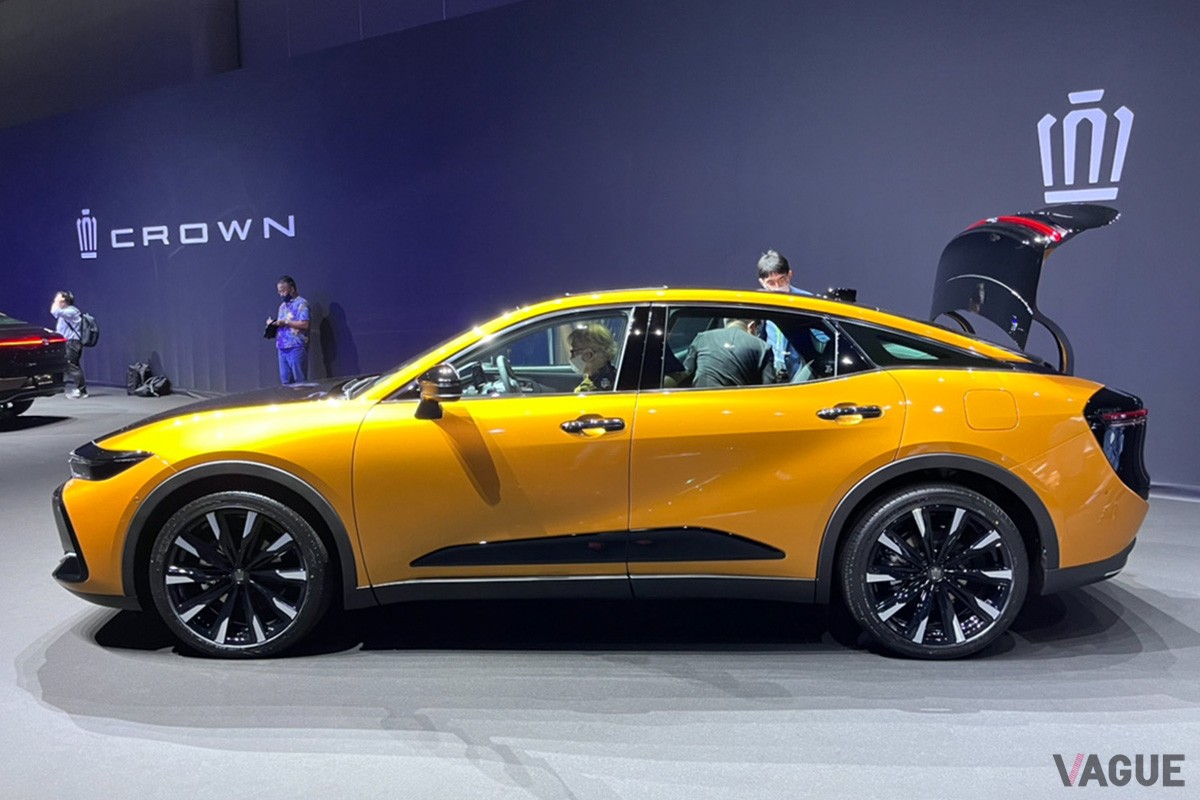 トヨタ新型クラウン クロスオーバー