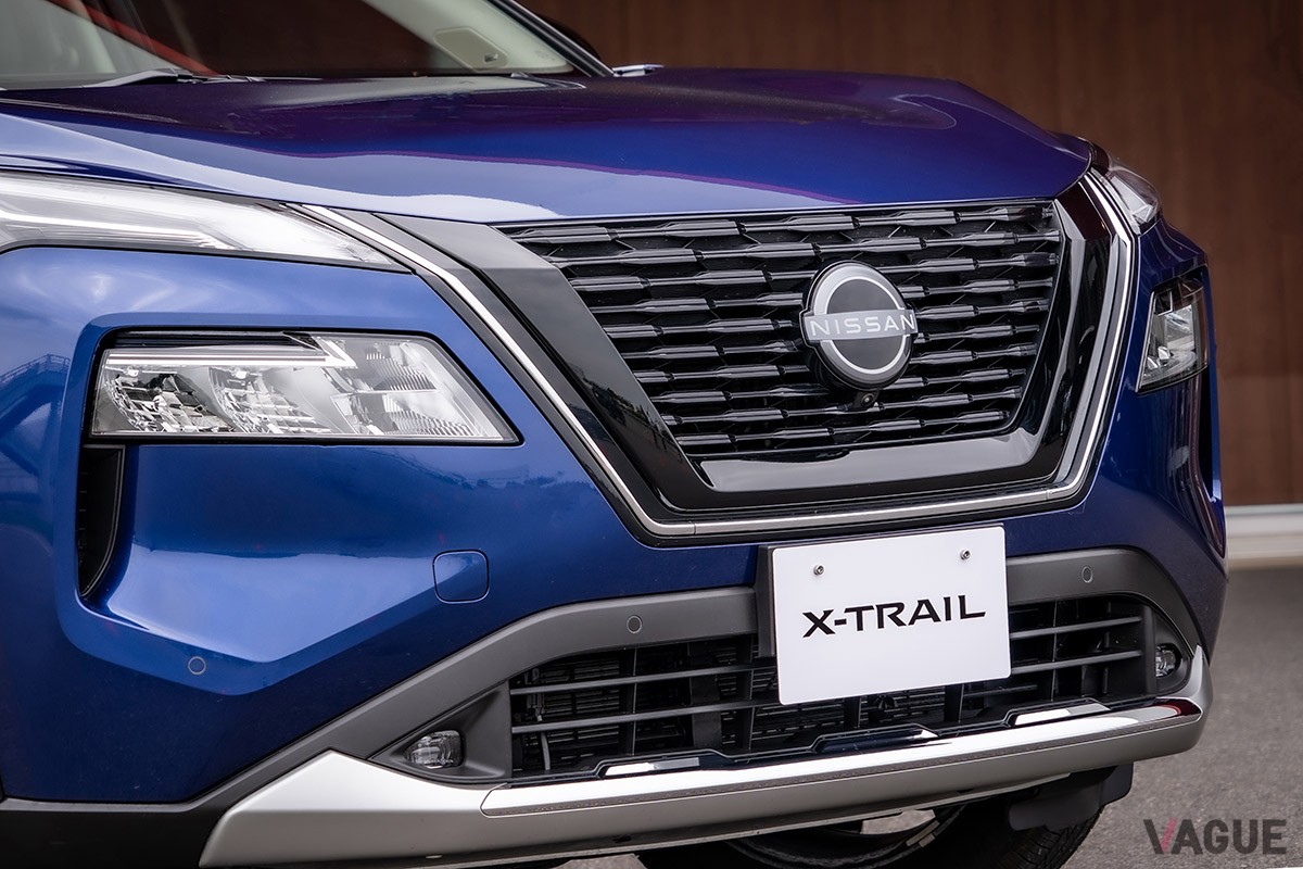 初代から継承するタフギア感に上質さを融合した日産の新型エクストレイル