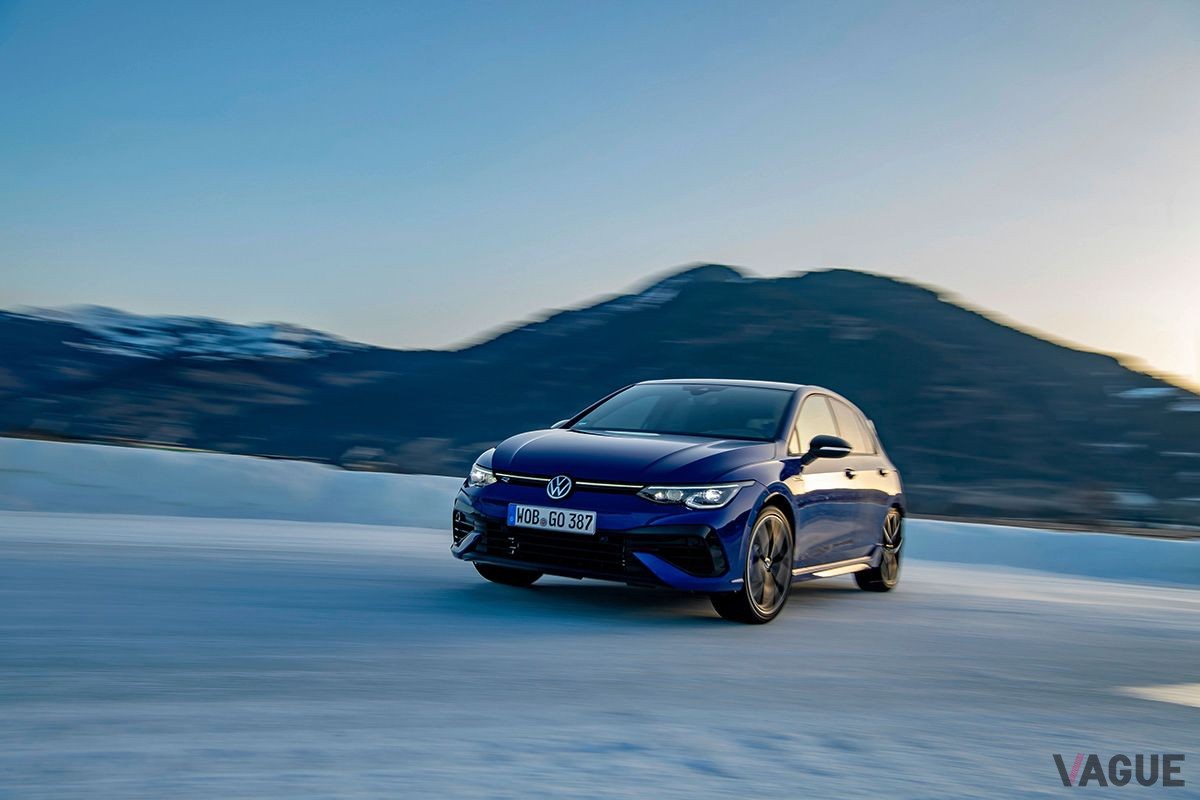 2022年内に日本上陸予定のVW「ゴルフR」
