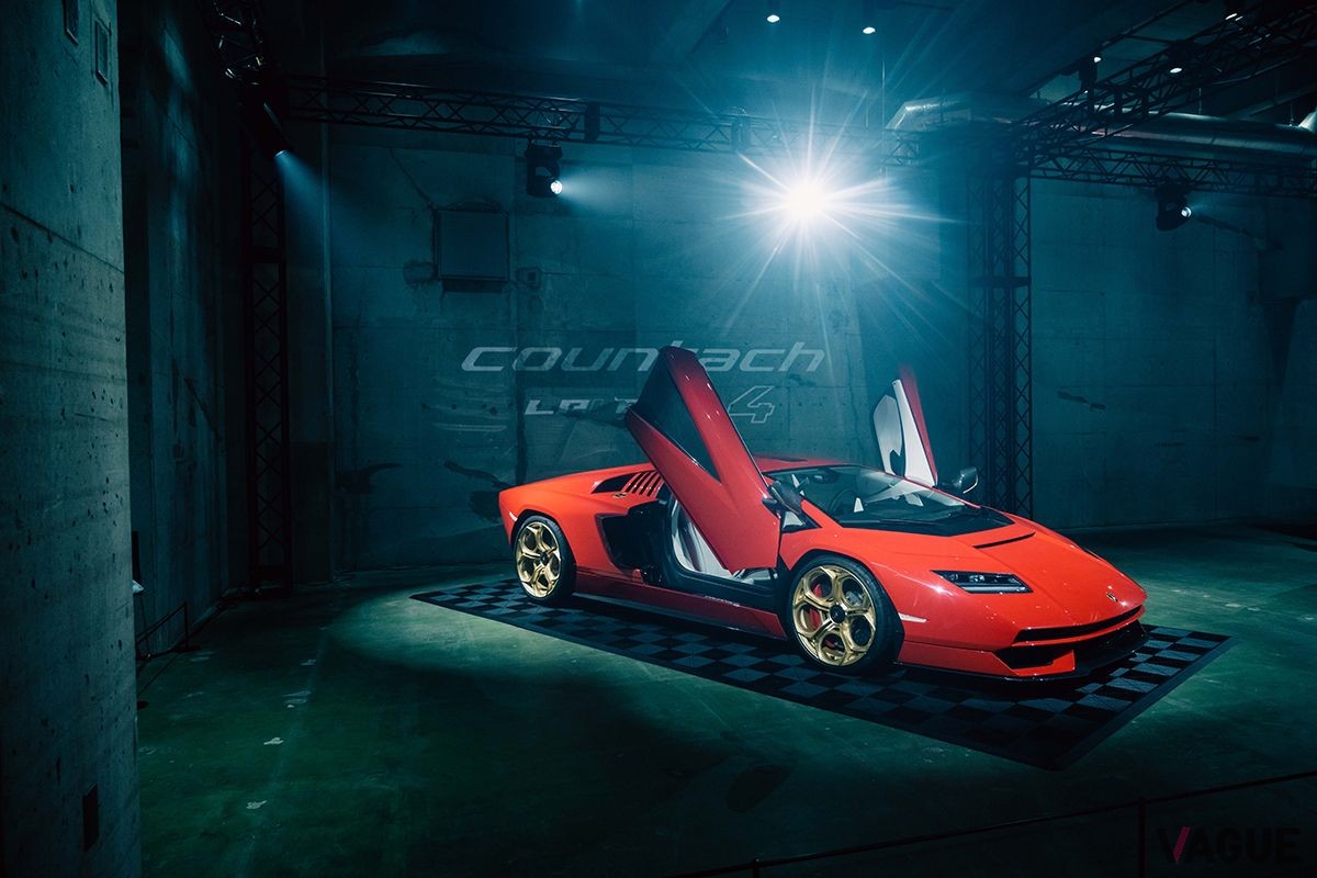 ランボルギーニ新型「カウンタックLPI800−4」