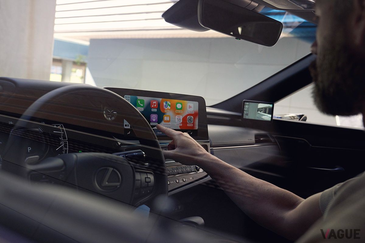 欧州で発表されたレクサス「ES」2023年モデルのインテリア