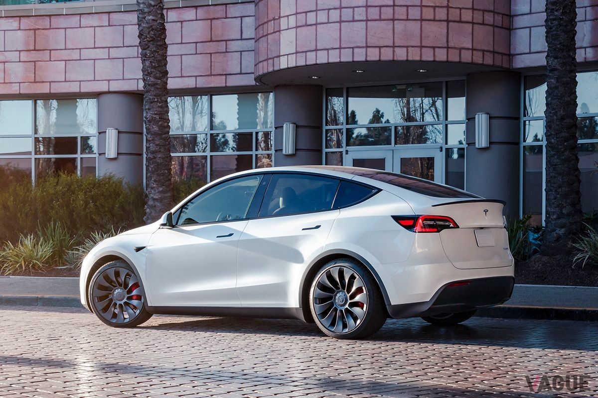 2021年、世界で一番販売されたEVがテスラ「モデル3」