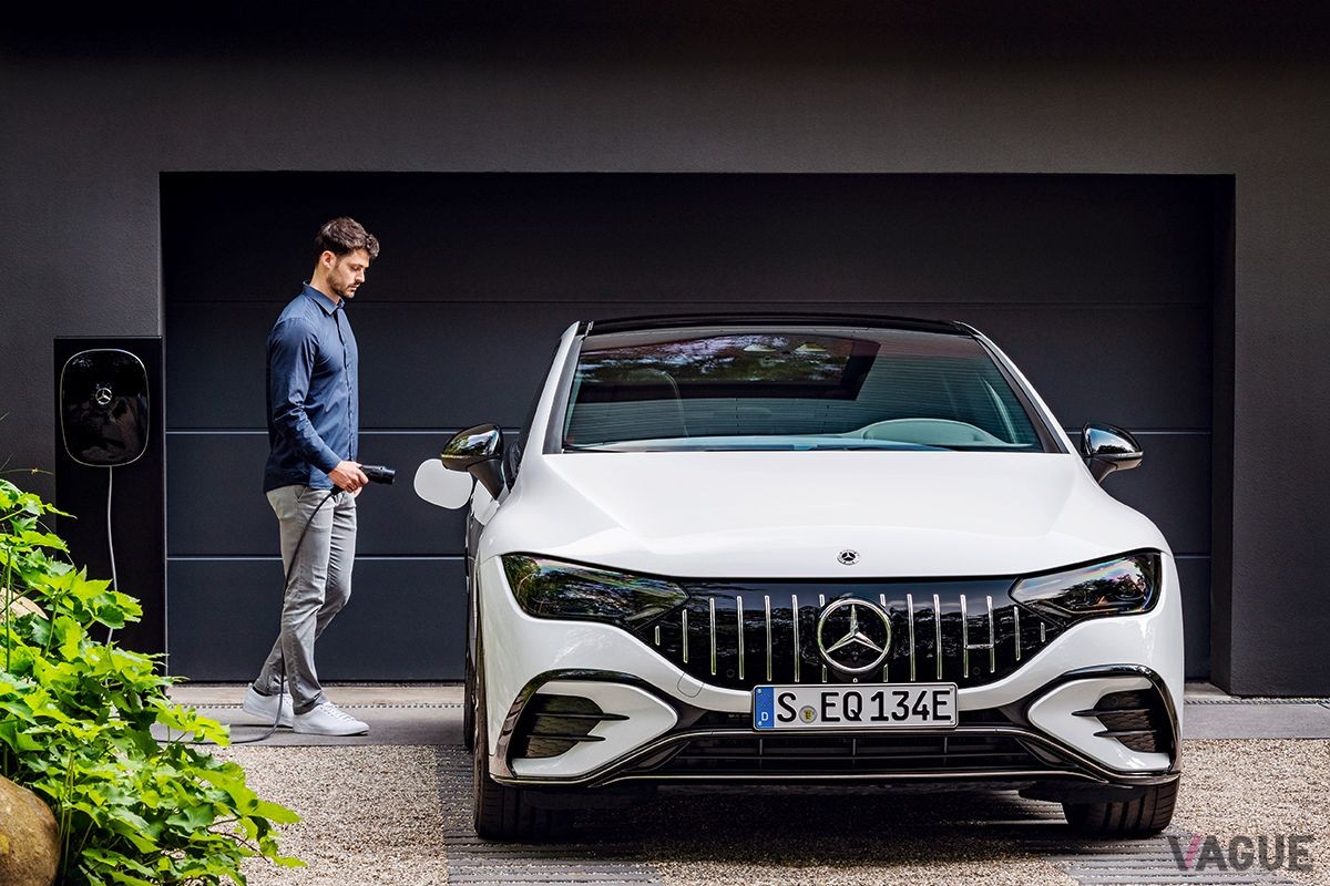 メルセデスAMG新型「EQE53 4MATIC＋」