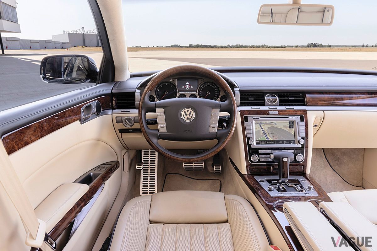 初代VW「フェートン」のインテリア