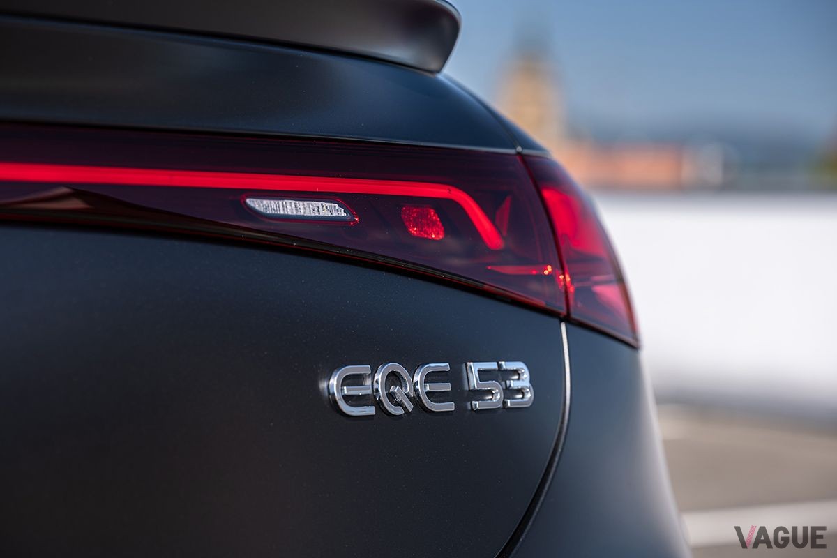 メルセデスAMG「EQE53 4MATIC+」