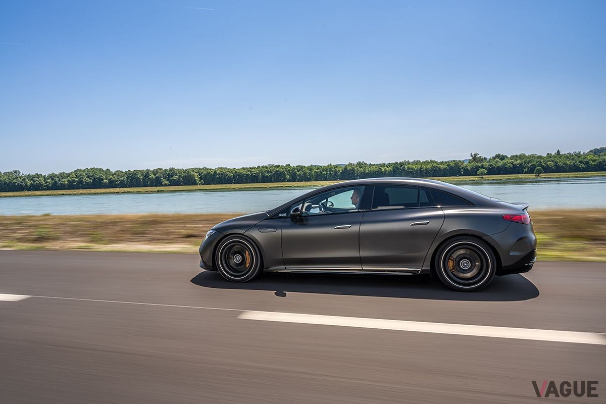メルセデスAMG「EQE53 4MATIC+」