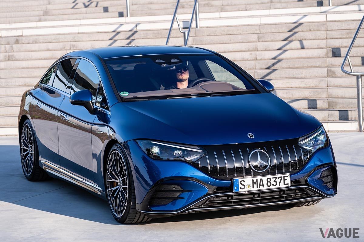 メルセデスAMG「EQE53 4MATIC+」