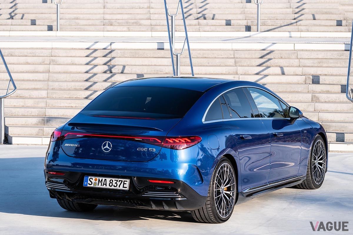 メルセデスAMG「EQE53 4MATIC+」